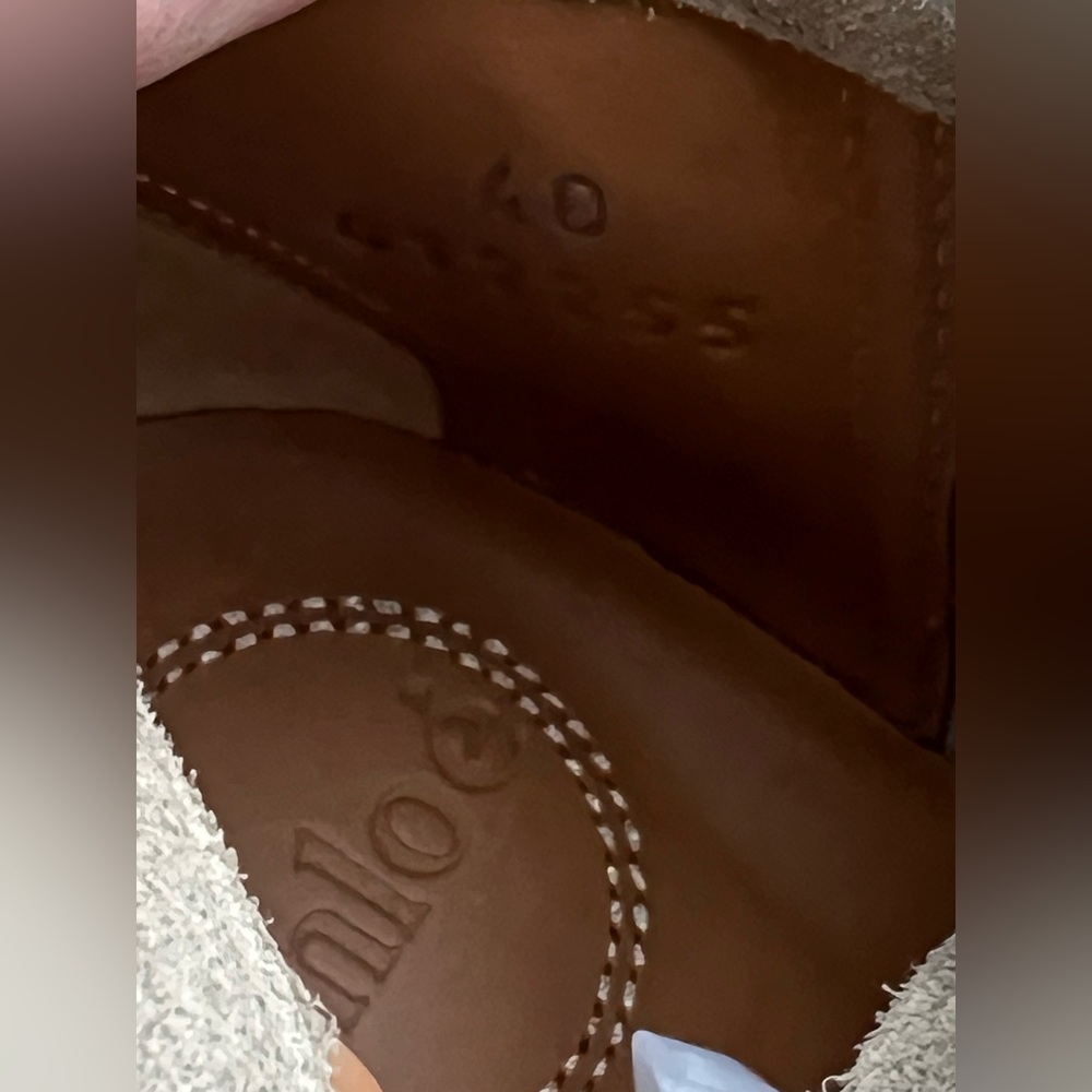 Chloé Women's Jamie Platform Ankle Booties in Taupe Size 40 New - Picture 11 of 11